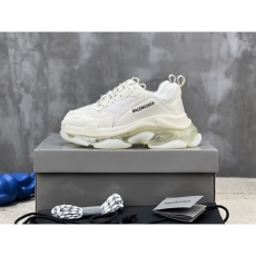 Balenciaga Sneakers